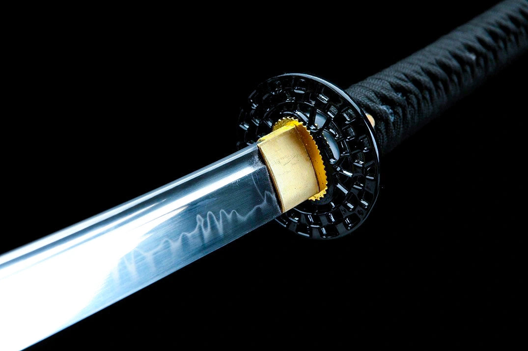 Authentic Japanese Katana 1065 High Carbon Steel Hand Forged Sturdy Tactical Sword - Black Widow katana