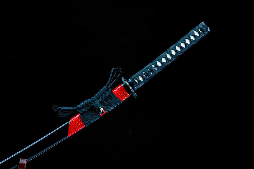 Authentic Japanese Katana T10 Steel Hand Forged Sturdy Tactical Sword - Kujikiri Kanesada katana